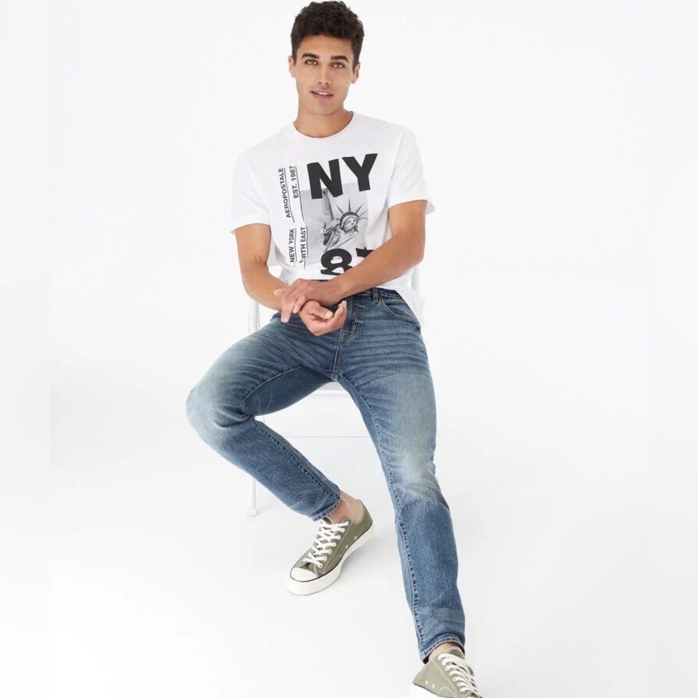 Aéropostale Medium Wash Skinny Jeans - Men